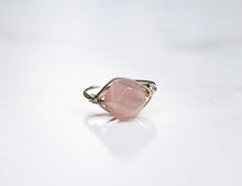 Load image into Gallery viewer, Rose Quartz Ring