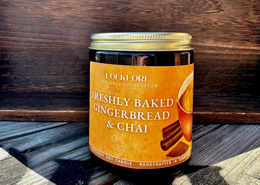 Freshly Baked Gingerbread and Chai Candle