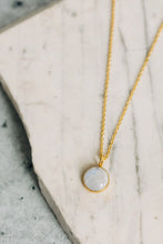 Load image into Gallery viewer, Moonstone Pendant Necklace