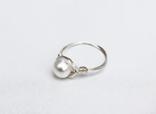 Load image into Gallery viewer, Freshwater Pearl Ring
