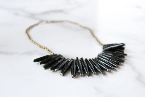 Wildwaters Necklace in Black and Gold